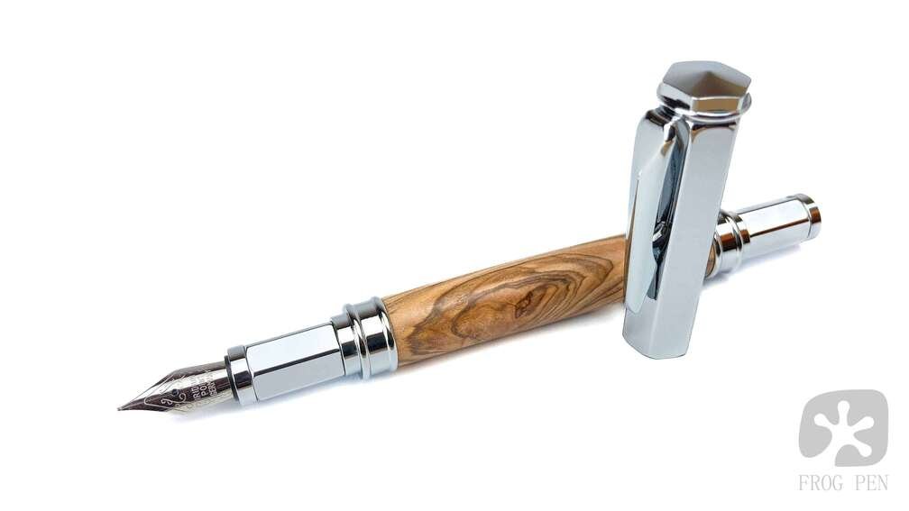 Olive Wood Fountain Pen with Chrome Finish